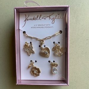 NIB Kendall & Kylie bracelet with interchangeable pendants